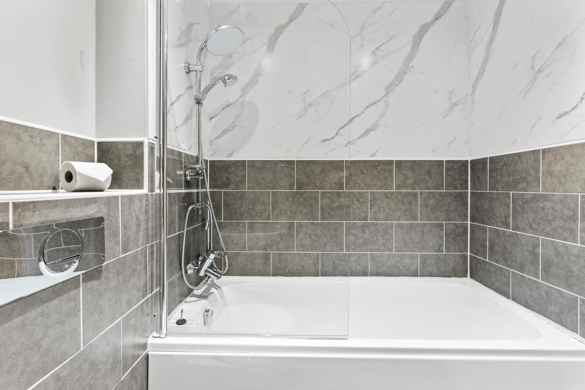30 Percent Off! Lovely Yorkshire Duplex - Sleeps 6 - Netflix 迪斯伯里 外观 照片