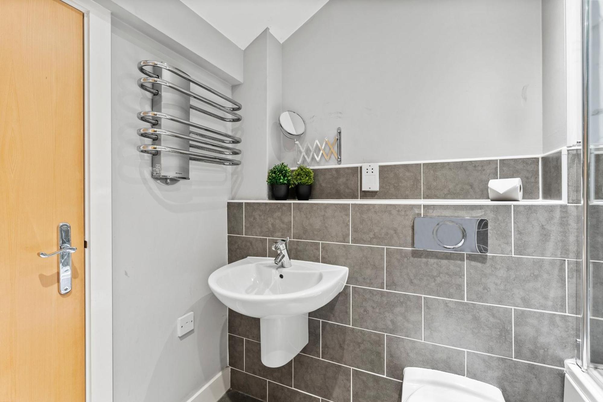 30 Percent Off! Lovely Yorkshire Duplex - Sleeps 6 - Netflix 迪斯伯里 外观 照片